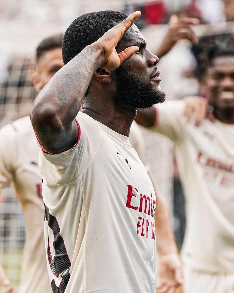 陈婉婷：24年没报名参加女足主帅竞选；被停赛因对集训有看法（陈婉婷：2024年未报名女足主帅竞聘；因对集训提意见遭停赛）