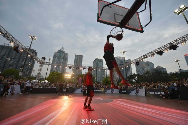 乒乓球混团世界杯决赛后孙颖莎王楚钦王曼昱徐瑛彬答记者问（混团世界杯决赛赛后记者会：孙颖莎、王楚钦、王曼昱、徐瑛彬答问）