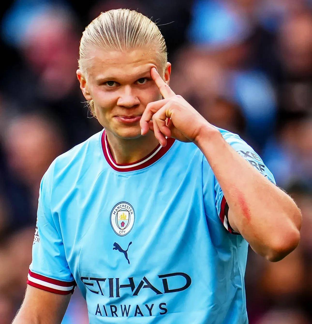 迈阿密国际总比分2-1晋级，梅西双响+完成生涯第400次助攻（梅西梅开二度并送出生涯第400次助攻，迈阿密国际总比分2-1晋级）