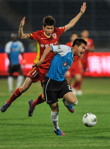 NBA战报：戴维斯24分14板，独行侠119-111击败篮网（NBA简讯：戴维斯24分14篮板，独行侠119-111力克篮网）