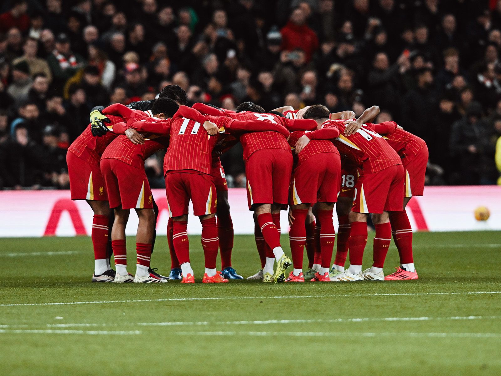 切尔西因9号魔咒屡遭挫折，德拉普伤停恐难打破魔咒，马雷斯卡需调整策略应对挑战。（切尔西再陷9号魔咒阴影，德拉普伤停难扛破局重任，马雷斯卡亟待变招应对考验）