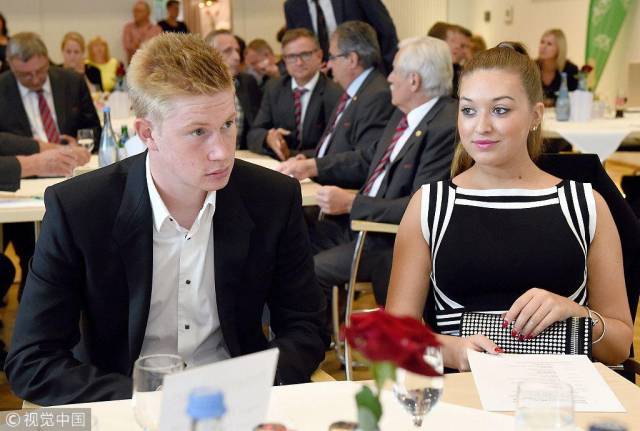 邯郸学子在全国啦啦操联赛勇创佳绩（邯郸学子征战全国啦啦操联赛斩获佳绩）